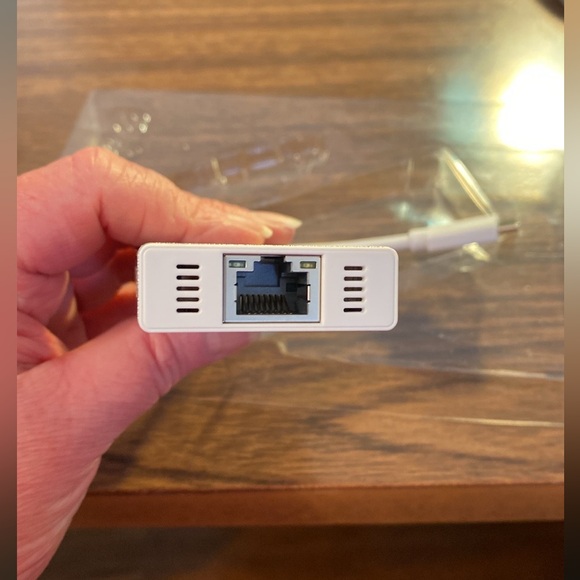 j5 Create USB-C Multi-Adapter Gigabit Ethernet/USB 3.1 HUB NWT - Picture 7 of 11